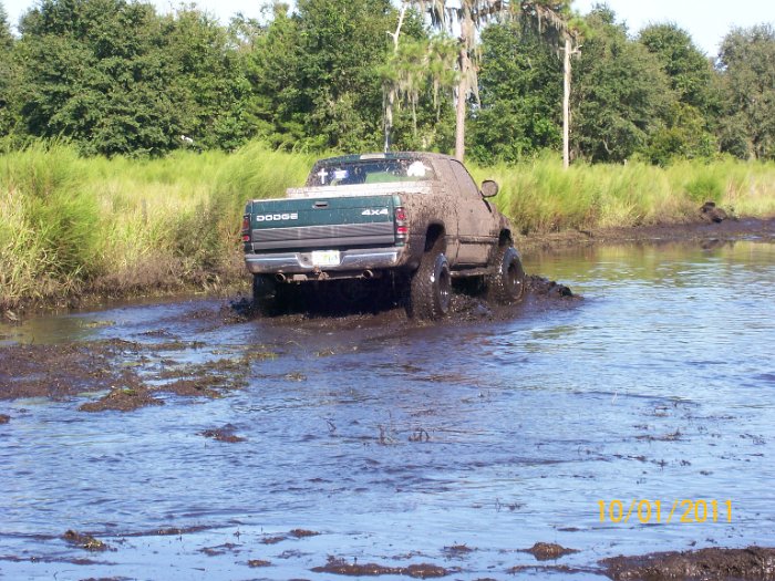 2011-Oct-01 HGR4X4 Cookout 114
